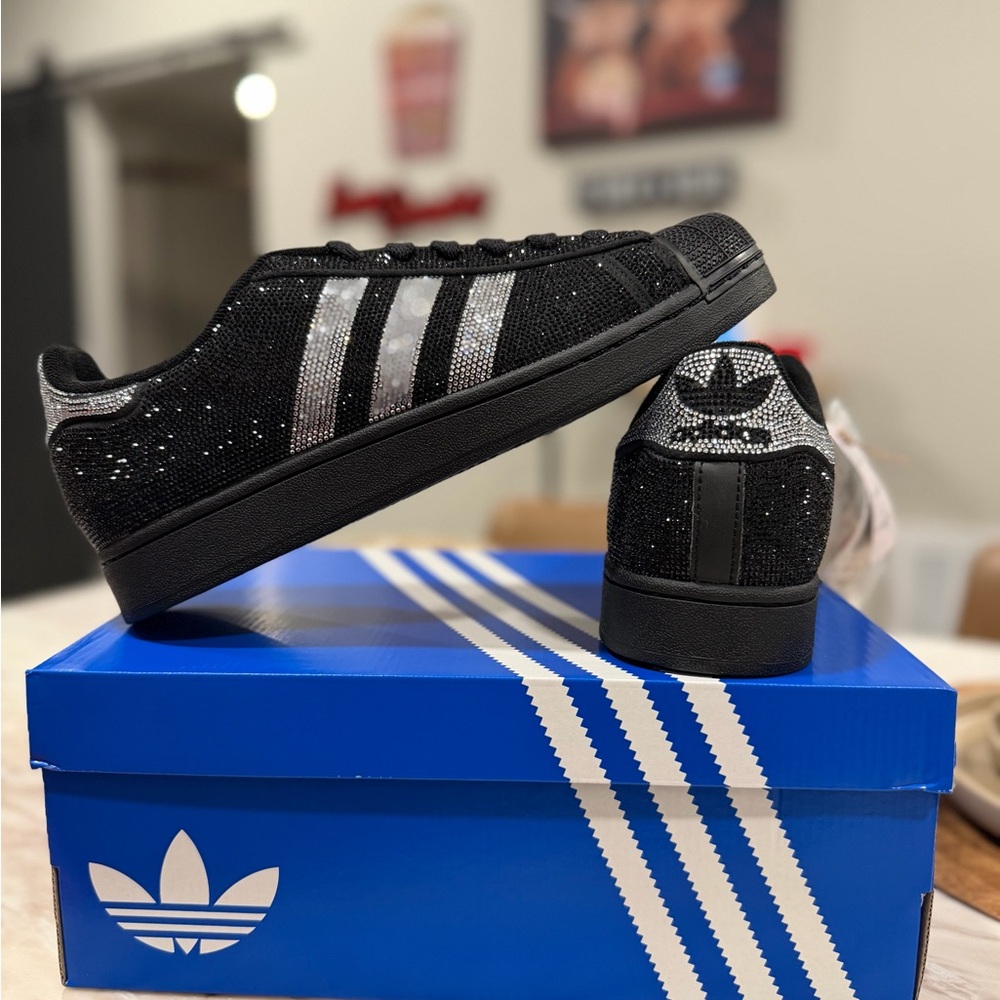 adidas Superstar Il
Rhinestone Black Silver